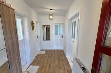 Casă - 3 camere de vanzare BARTOLOMEU - Brasov anunturi imobiliare Brasov