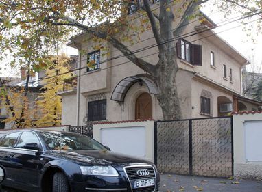 Mircea Geoană, Daniel Morar sau Daniel Funeriu puşi să plătească, dacă vor să îşi păstreze locuinţele