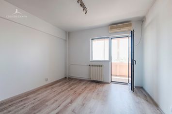 Stirbei Voda /  Apartament cu 4 camere, 100 mp anunturi imobiliare Bucuresti