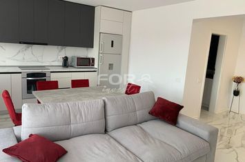 Apartament lux cu 2 camere de inchiriat in Iosia Residence anunturi imobiliare Bihor