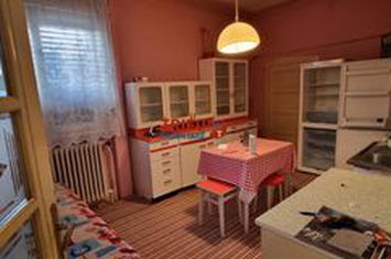 Casă - 2 camere de inchiriat CENTRAL - Alba anunturi imobiliare Alba