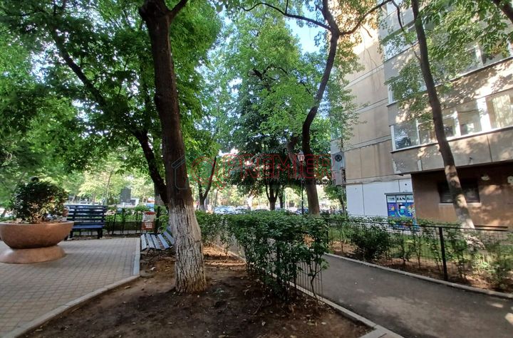 Oltenitei Berceni - Metrou Piata Sudului - 2 camere decomandat anunturi imobiliare Bucuresti