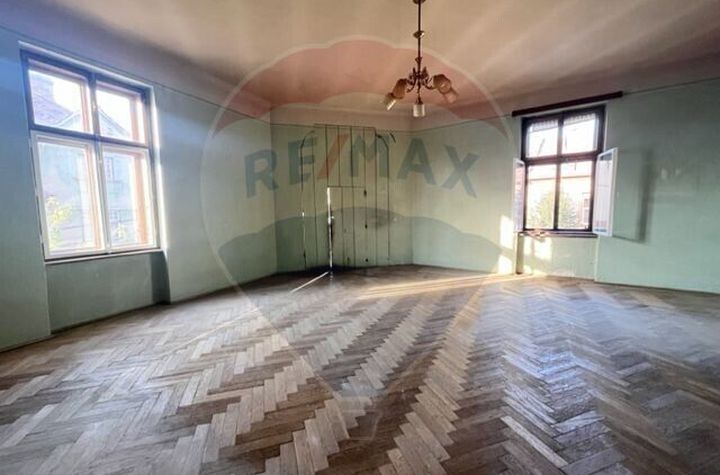 Apartament vila Gothic Revival, str. Banatului, nr. 5 Sibiu anunturi imobiliare Sibiu