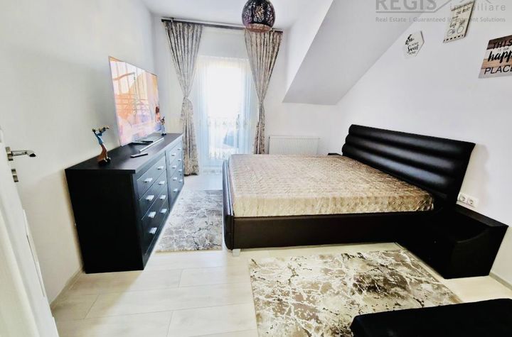 Apartament 3 camere de vanzare TRACTORUL - Brasov anunturi imobiliare Brasov