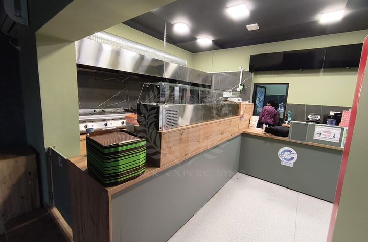 PREDARE AFACERRE//SPATIU COMERCIAL // CENTRAL // 170 MP anunturi imobiliare Prahova