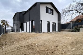 Casă - 4 camere de vanzare SALICEA - Cluj anunturi imobiliare Cluj