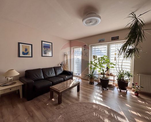 Apartament 2 camere Strand, 55 mp