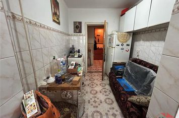 Apartament 2 camere de vanzare CENTRAL - Vrancea anunturi imobiliare Vrancea