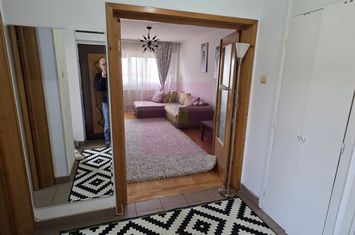 Apartamnet cu 2 cmere de vanzare in Campina anunturi imobiliare Prahova
