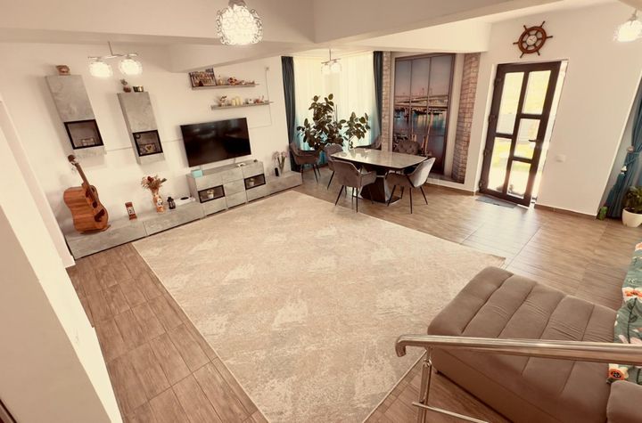 Vilă - 4 camere de inchiriat REDIU - Iasi anunturi imobiliare Iasi