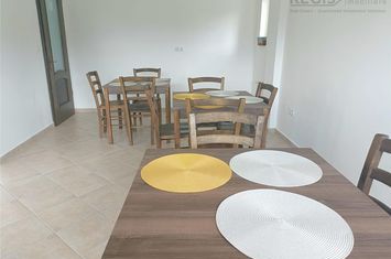 Vilă - 11 camere de vanzare BRAN - Brasov anunturi imobiliare Brasov