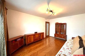 Apartament 2 camere de vanzare CENTRAL - Bacau anunturi imobiliare Bacau