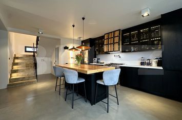 Vilă - 4 camere de vanzare BACIU - Cluj anunturi imobiliare Cluj