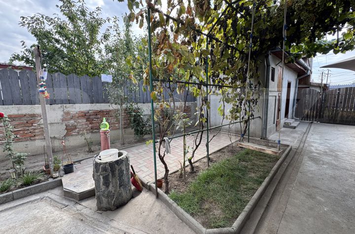 Vilă - 5 camere de vanzare BRESTEI - Dolj anunturi imobiliare Dolj