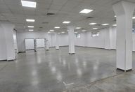 6.200 €, Spațiu industrial