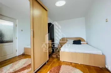 Apartament 2 camere zona Vlaicu anunturi imobiliare Arad