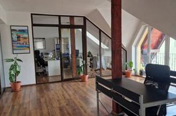 Spațiu comercial de inchiriat BARTOLOMEU - Brasov anunturi imobiliare Brasov