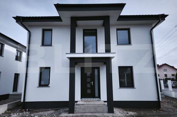 Vilă - 5 camere de vanzare RADAUTI - Suceava anunturi imobiliare Suceava