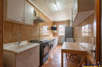 Apartament 2 camere de vanzare GARII - Covasna anunturi imobiliare Covasna