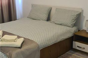 Apartament 3 camere de inchiriat CENTRUL CIVIC - Brasov anunturi imobiliare Brasov