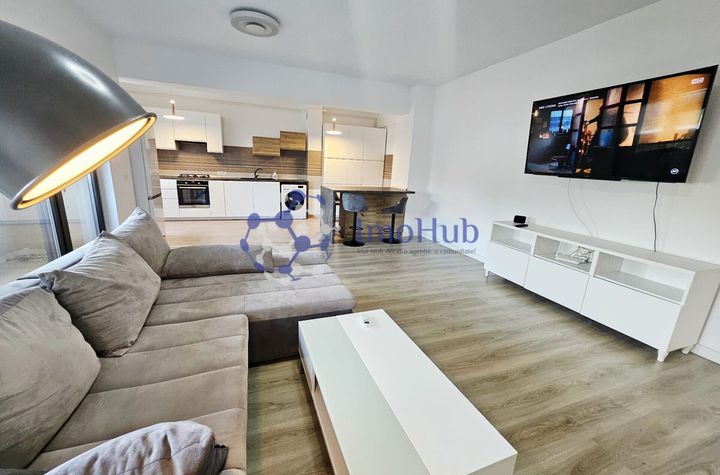 SMALL PENTHOUSE, Central, 82mp, 183.000 euro anunturi imobiliare Iasi