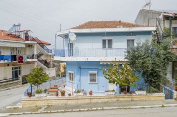 Casă cu 2 nivele, 162 mp în Ivira (Serres) anunturi imobiliare Grecia