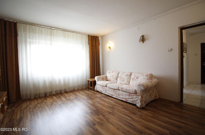 Apartament 3 camere de vanzare 13 SEPTEMBRIE - Bucuresti anunturi imobiliare Bucuresti