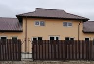 50.000 €, Spațiu comercial