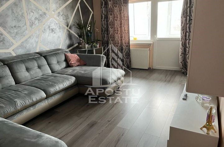 Apartament 3 camere, 2 bai,  conf 1, decomandat,renovat, zona Soarelui anunturi imobiliare Timis