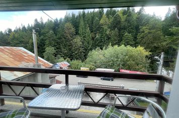 Pensiune de vânzare în Bușteni anunturi imobiliare Prahova
