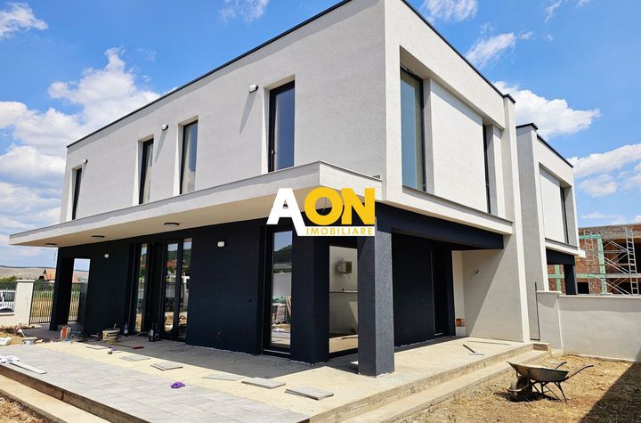 Casa moderna, 4 camere, semifinisata, 386 mp teren, zona Micesti anunturi imobiliare Alba