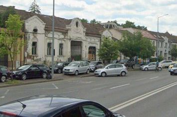 Spatiu comercial 2.800 mp.Piata Republicii,555 euro mp anunturi imobiliare Mures
