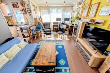 Apartament 3 camere de vanzare IASI - Iasi anunturi imobiliare Iasi