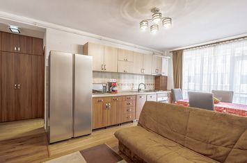 Apartament 3 camere de vanzare SIBIU - Sibiu anunturi imobiliare Sibiu