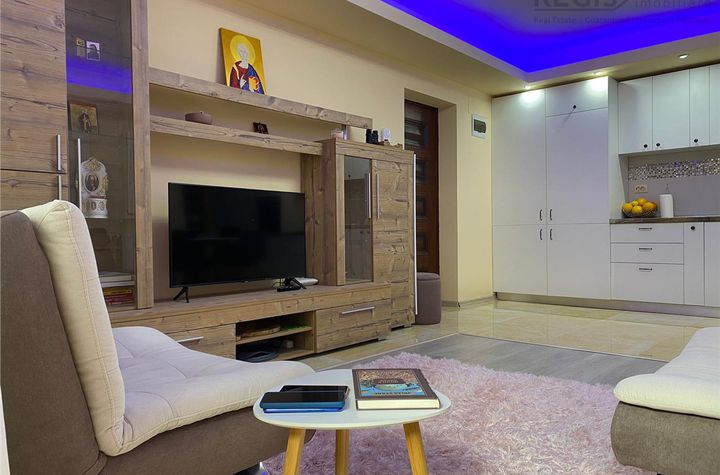 Apartament 2 camere de vanzare BUSTENI - Prahova anunturi imobiliare Prahova