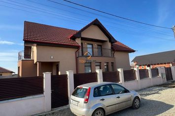 Casă - 4 camere de vanzare SANTANDREI - Bihor anunturi imobiliare Bihor