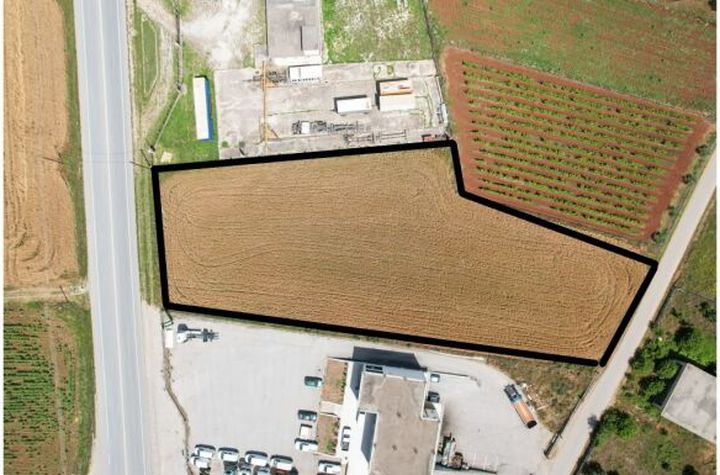Teren construibil 4.140 mp, km 6 Drama–Kavala, desch. 33 m anunturi imobiliare Grecia