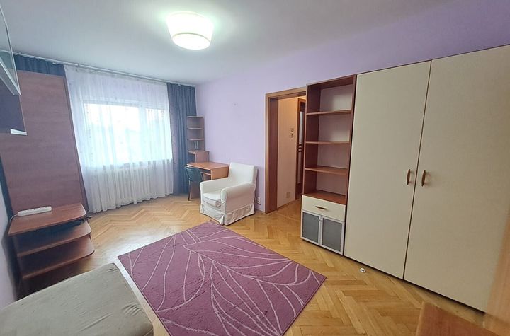 Apartament 3 camere Metrou 1 Mai anunturi imobiliare Bucuresti