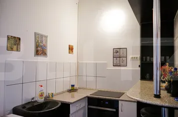 Apartament 3 camere de vanzare ARAD - Arad anunturi imobiliare Arad