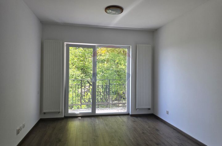 Vând apartament, zona Grigorescu anunturi imobiliare Cluj
