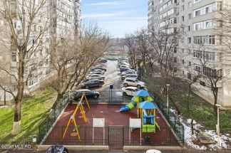 Apartament 3 camere de vânzare Bucuresti - Pantelimon