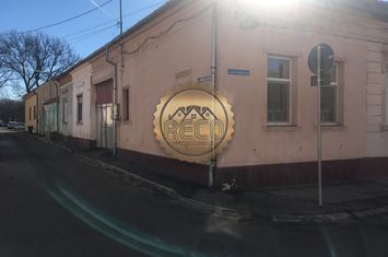 Garsonieră de vanzare ULTRACENTRAL - Bihor anunturi imobiliare Bihor