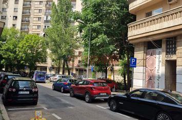 3 camere Bulevardul Regina Maria anunturi imobiliare Bucuresti