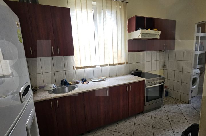 Vilă - 12 camere de vanzare TIMISOARA - Timis anunturi imobiliare Timis