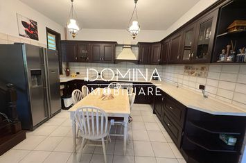 Casă - 6 camere de vanzare BUMBESTI-JIU - Gorj anunturi imobiliare Gorj