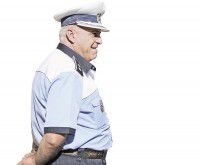 Poliţia locală – o nouă structură, care se va ocupa şi de parcări, construcţii, afişaj stradal