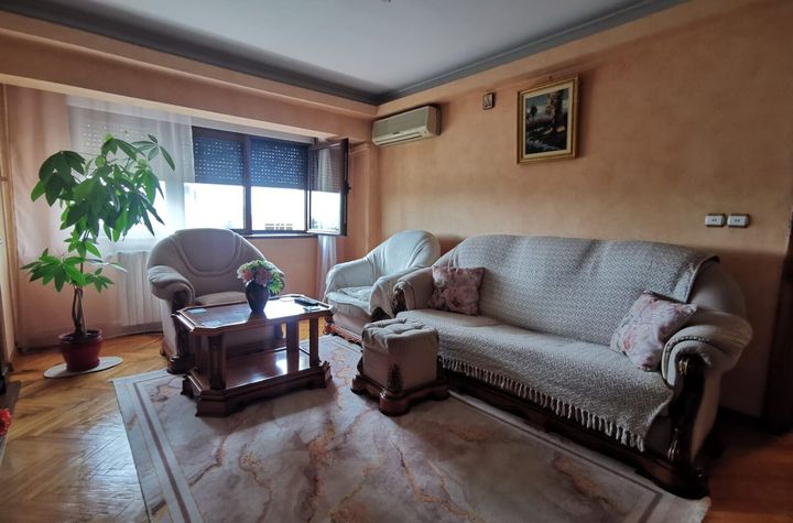 Blv. Decebal 4 Camere Decomandat OFERTA anunturi imobiliare Bucuresti