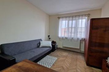 Apartament 3 camere de vanzare TARGU-JIU - Gorj anunturi imobiliare Gorj