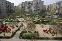 Parcul Emil Girleanu de linga Bulevardul Unirii a fost retrocedat. Noul proprietar cere desfiintarea locurilor de joaca