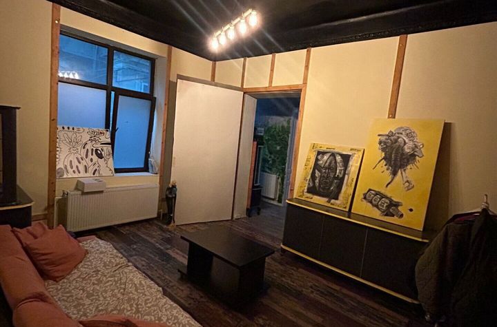 Unirii Apartament spatios 3 camere in vila anunturi imobiliare Bucuresti